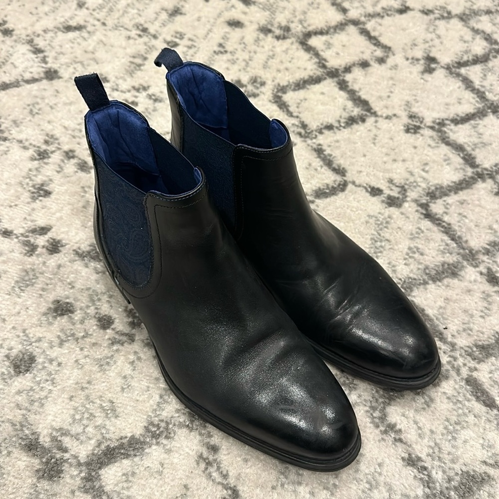Ted Baker Travic Chelsea Boots in Black